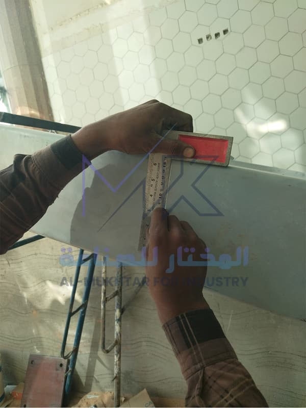 أخذ المقاسات في الموقع