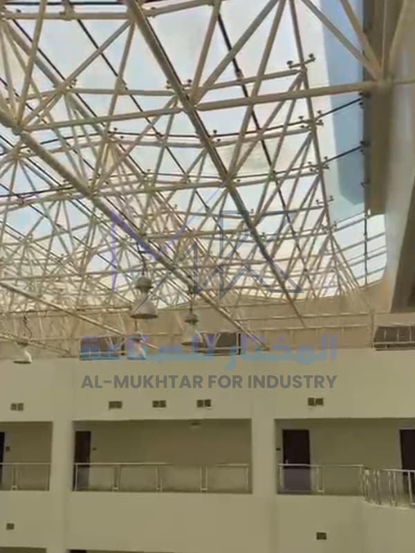 تفصيل الهيكل الفراغي للسكاي لايت